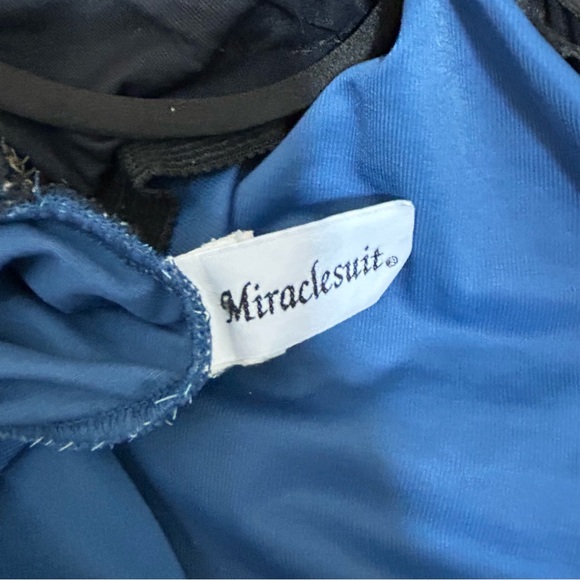 Miraclesuit Ruched One Piece Swimsuit Size 10 Teal Blue Slimming Lined Underwire - Picture 8 of 14